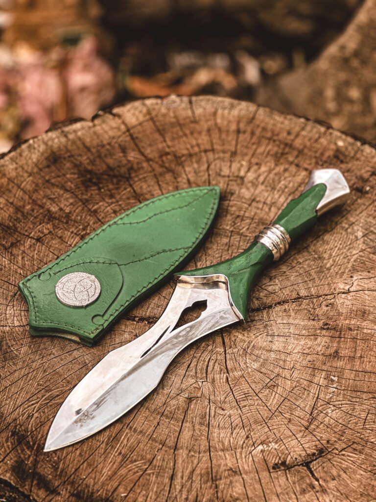 Green Knife — Everyday Carry Folding Blade