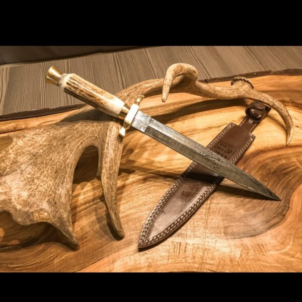 Deer antler unique_dagger