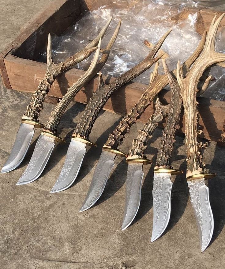 Natural deer antler skinner